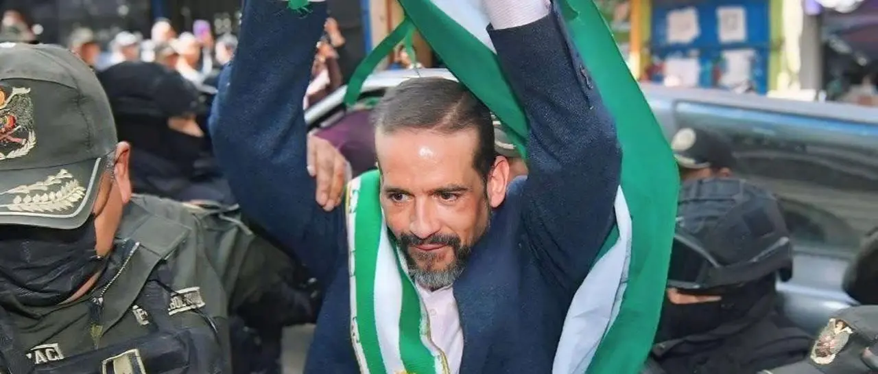 luis-fernando-camacho-libre_101-12906551_20250827204400